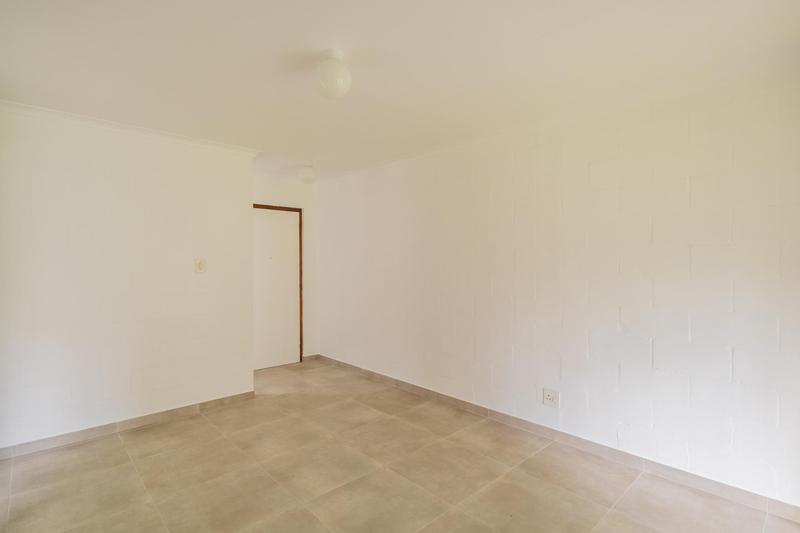 To Let 1 Bedroom Property for Rent in Diep River Western Cape